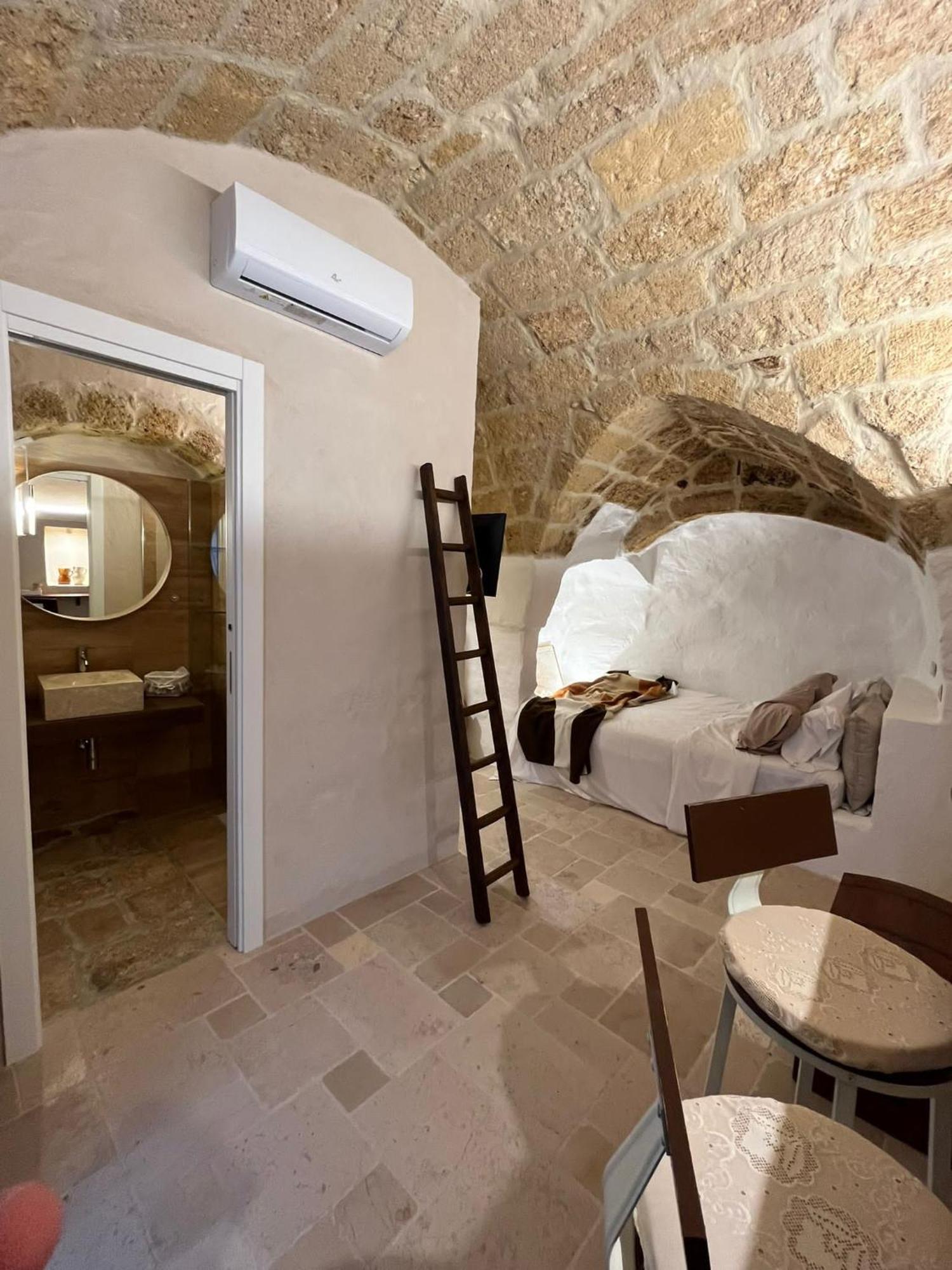 Bed and Breakfast La Segreta Del Castello, Private Access Gioia Del Colle Exteriér fotografie
